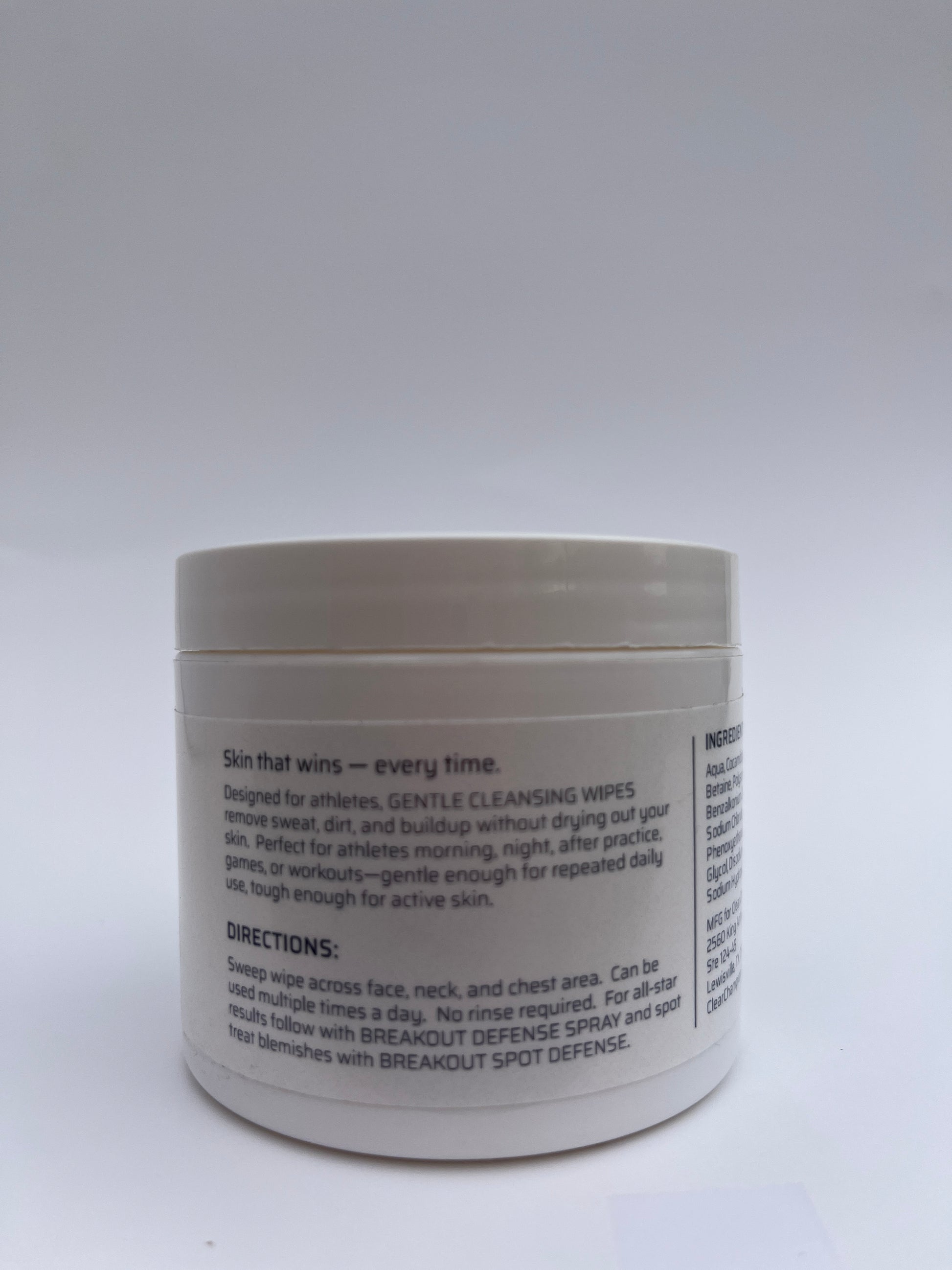 On the go cleansing wipes for sports bags and lockers